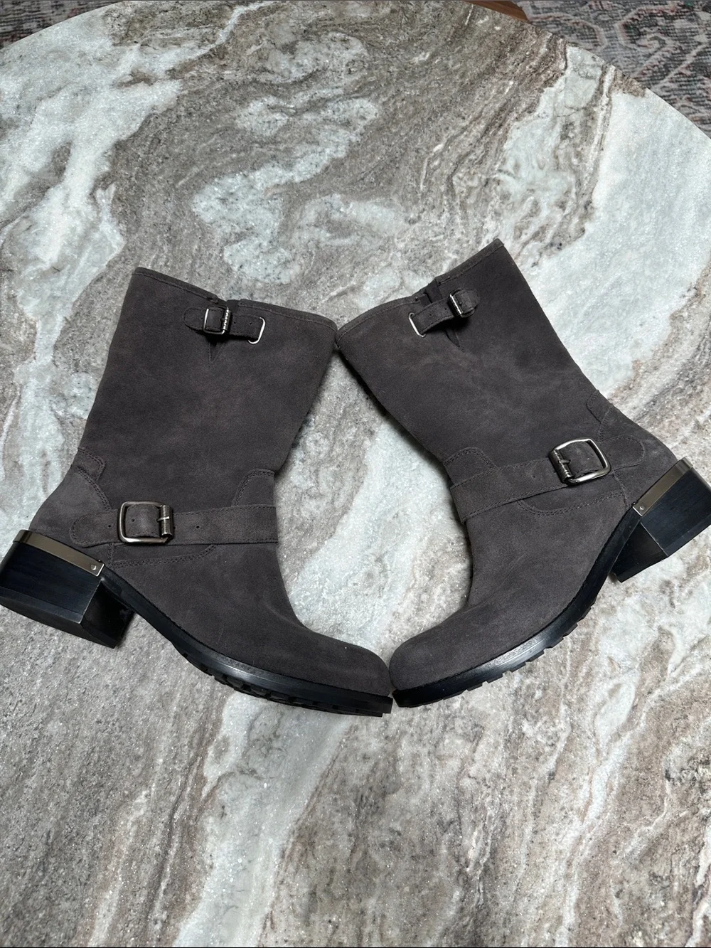 NEW Vince Camuto VC-Windy Motorcycle Suede Ankle Boots Womens Sz 8.5 Tuscan Gra
